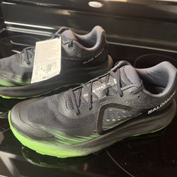 Salomon Glide Max TR Running Shoes