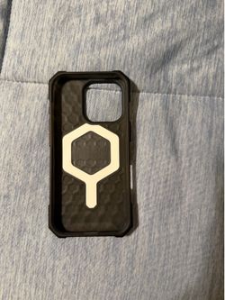 iPhone 16 pro UAG case