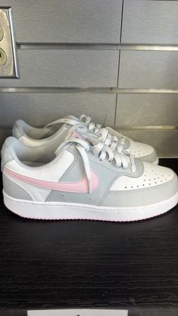 Nike Women’s Size 9