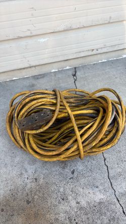 100 ft. Extension Cord 12/3
