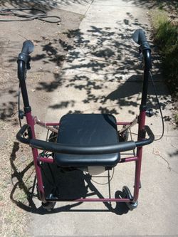 !! Medical Walker New Firm Price