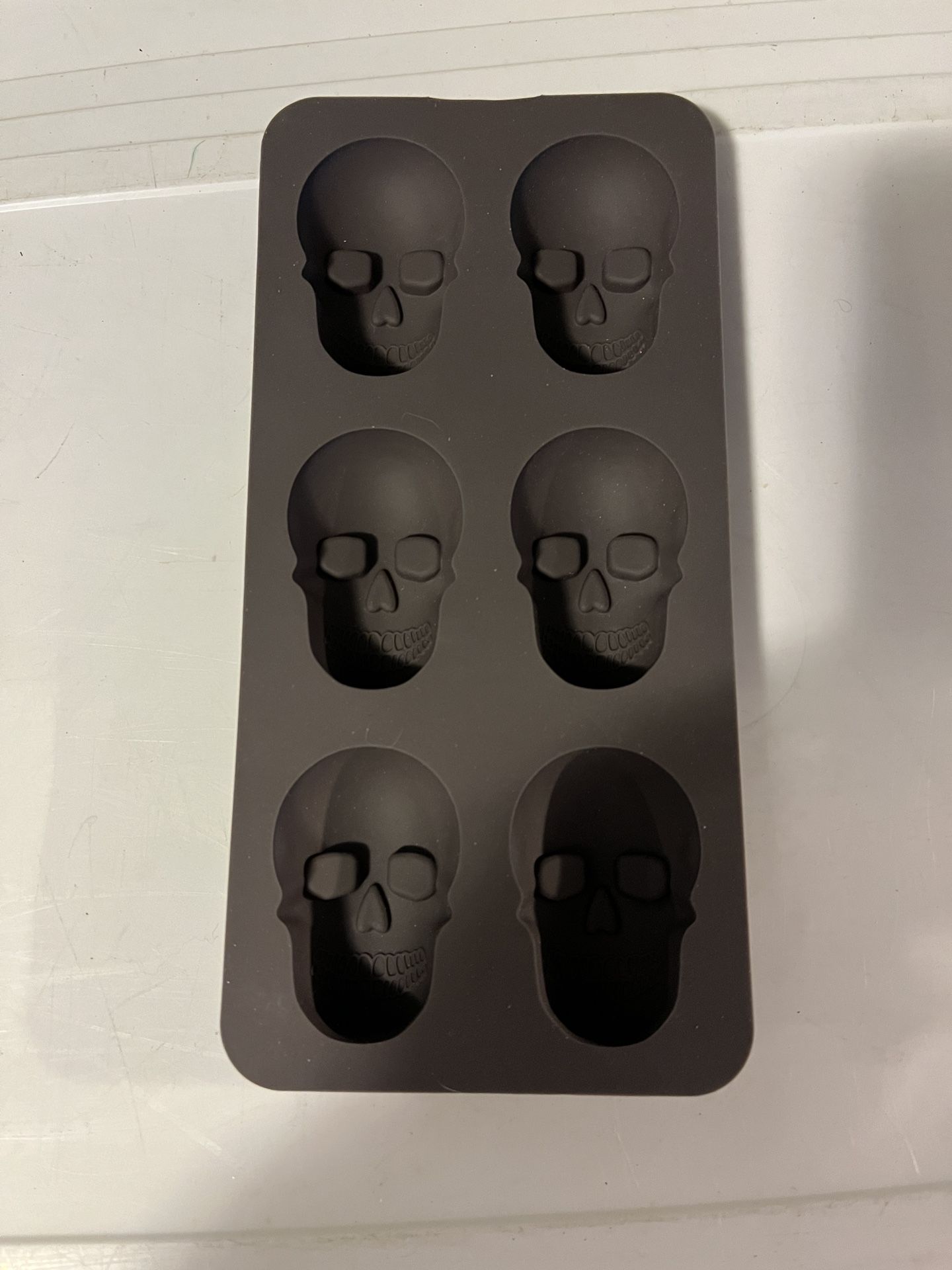 Skull Silicone Baking Pan / Ice Mold / Chocolate Mold
