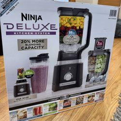 Ninja Deluxe Kitchen Blender 