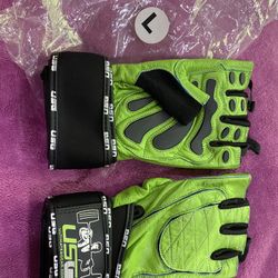 Weight Lifting Gloves