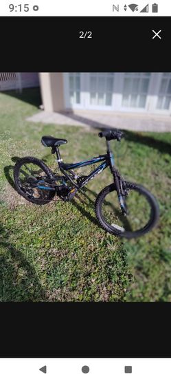 Hyper 20 inch 7 Speed Shocker Full Suspension Mountain Bike.