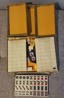 Mahjong Set - Never Used, Traditional Style 🀄️