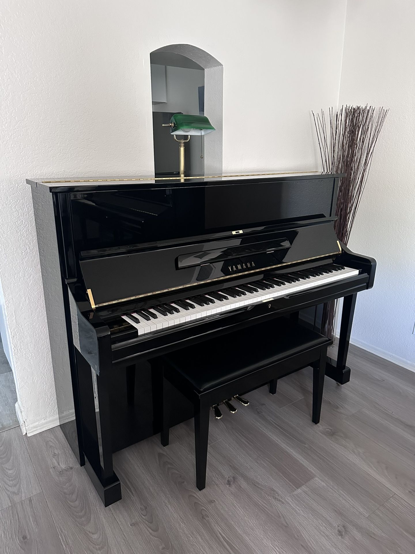 Yamaha U1 Piano