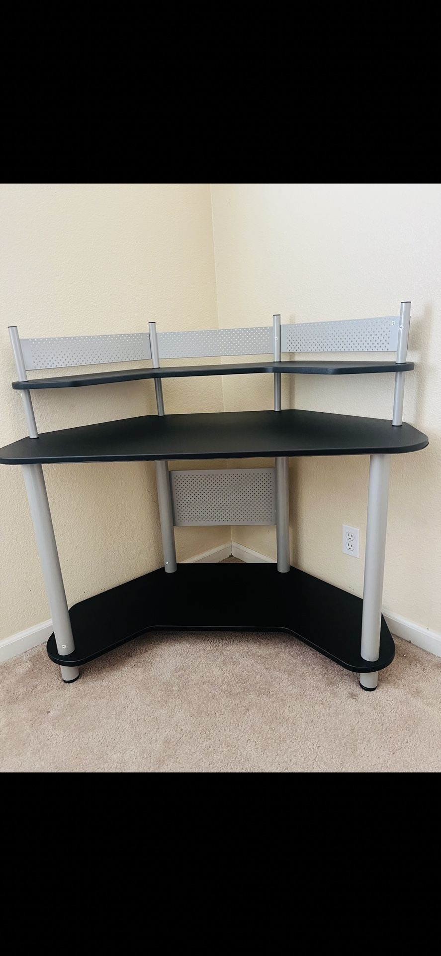 Brand New Corner Desk- Black and Silver Color