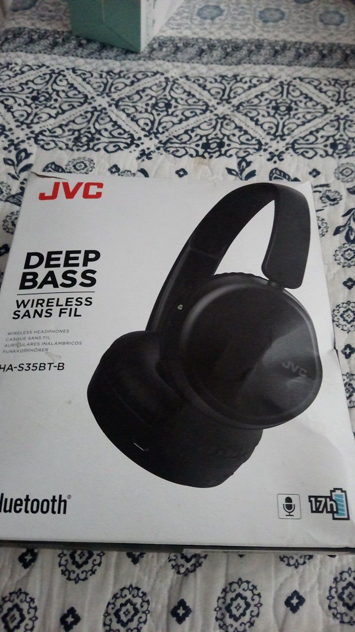 Jvc deep base wireless headphones