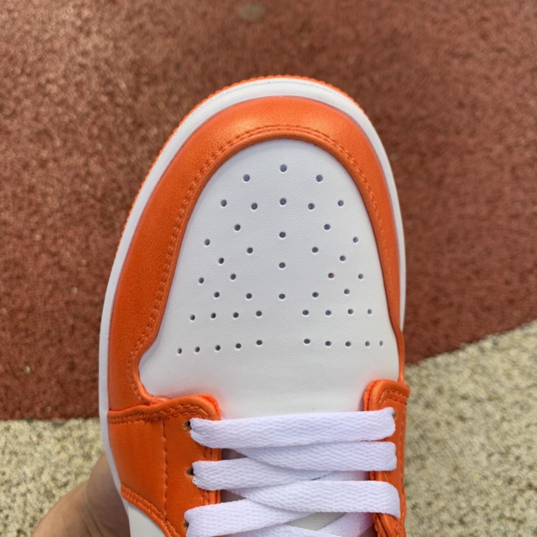 AIR JORDAN 1 MID SE 'ELECTRO ORANGE