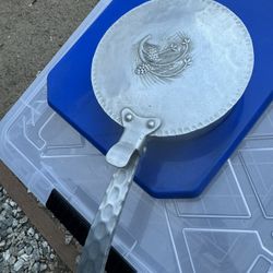vintage Everlast Metal Hand Forged Aluminum Silent Butler Crumb Catcher