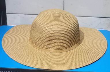 Women's Sun Hats $5 each (Four Available)
One Size Fits Most
GT-17