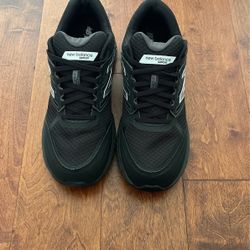 New Balance 1340V3  Black/Grey Size 11