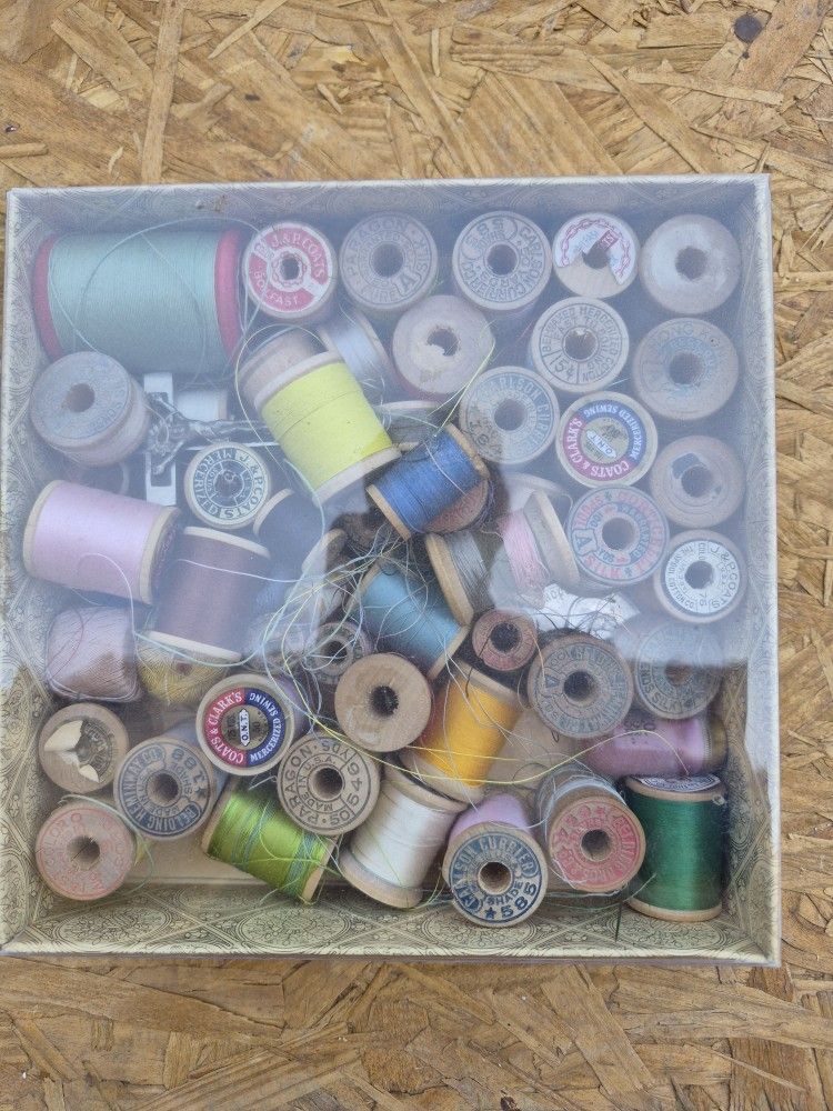 Collector's Item Box Of Spools Of Thread