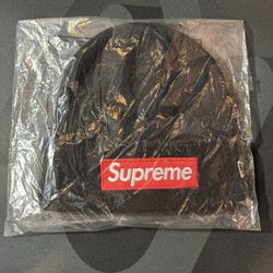 Supreme x New Era Beanie 