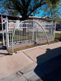 6ft H × 8ft W arch Windox Frame Aluminum