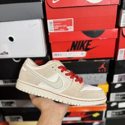 Nike SB Dunk Low City Of Love Light Bone  size 9.5 VNDS