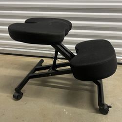 Ergonomic Kneeling Chair