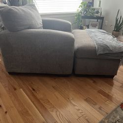 Large Chair With Ottoman