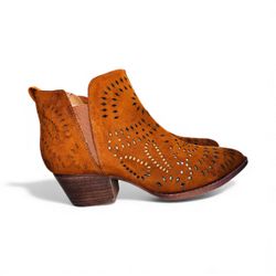 Carlos Santana | Victory Microsuede Cut-Out Ankle Boots