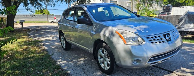 NISSAN ROGUE S 2010 TITULO LIMPIO