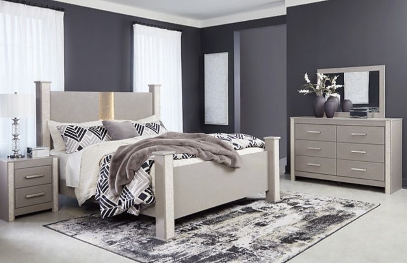 Queen Bedroom Set