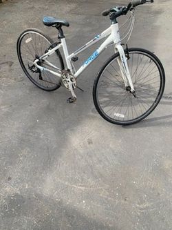 2 bikes for sale one 26" and one small for little girls. Asking $50. For the 26".. and $30.. for the little one