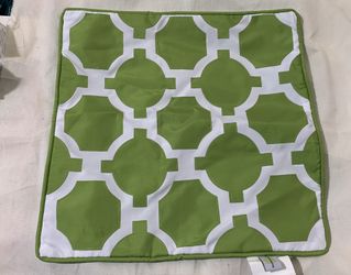 Indoor/Outdoor Green Curved Octagon Square Decorative Pillow COVER, Fits 17”x17” 1single