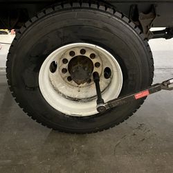 11 R22.5 Or 295 75 22.5 