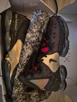 LeBron 19 "Doernbecher Sam David"