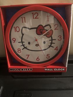 Hello Kitty clock
