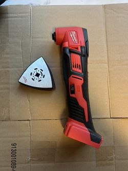Milwaukee Multi-Tool 