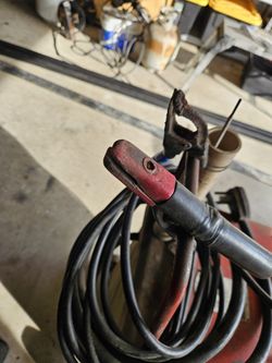 MARQUETE MASTER 235 A.C. ARC WELDER