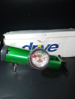 NEW Drive Medical Oxygen Regulator CGA 870  $20 obo