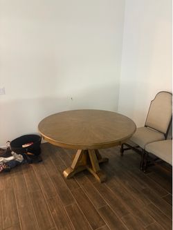 Kitchen table and chairs set