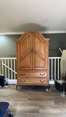 Armoire