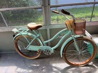 Used bike/ beach cruiser