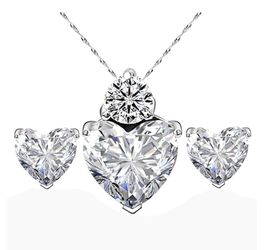 New 18 k white gold necklace and earrings set