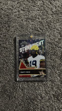 3/3 Kwity Paye Wild Card Alumination Starbright Football Card