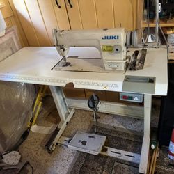 Juki Sewing Machine 