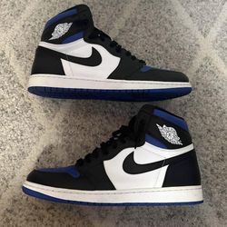 Jordan retro 1 high OG Royal Blue