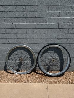 700c Wheelset – State Bicycle Co. Flip-Flop Hub – White Deep V Rims