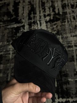 All-black New York Yankee Hat (31 Hats)