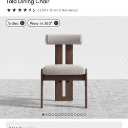 The Tola Dining Chair infuses any home with a sophisticated elegance, radiating a delightful harmony. With its plush, curved silhouette complemented b