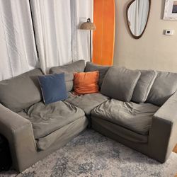 Free Couch 
