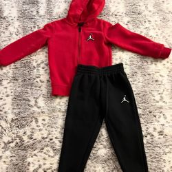 Jordan sweatsuit - toddler size 4T