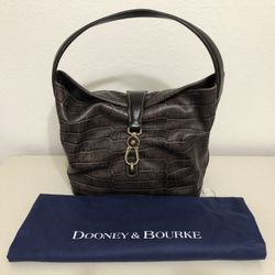 Dooney & Bourke Bag