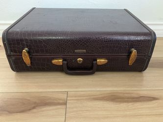 Vintage Samsonite Faux Alligator Suitcase