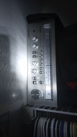 Vintage Sound Design Receiver 