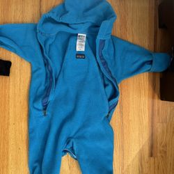 Baby Patagonia Fleece bunting 
